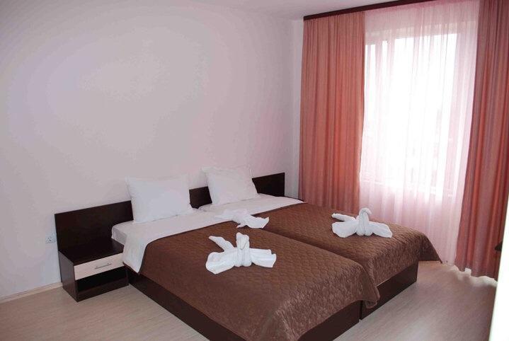 Hotel Topalovi Nesebar Esterno foto